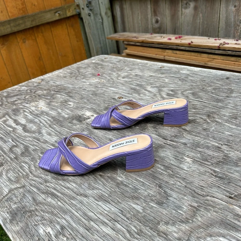 Steve Madden Women Gaia Block Heel Slide Sandals Size 6.5 Violet‎ Faux Leather